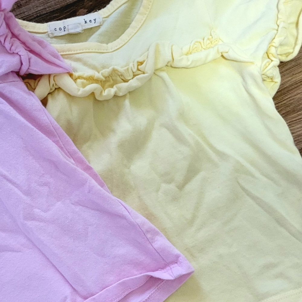 2 Copper Key Ruffle Tops - Picture 3 of 3